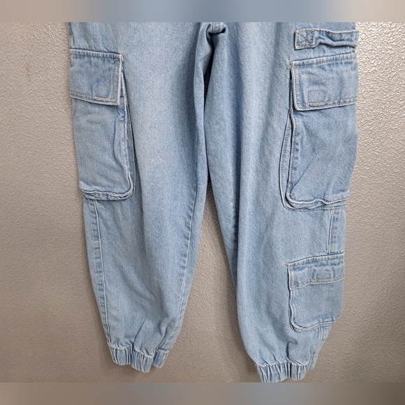 Denim Cargo High Waist Joggers    Size 9/10 - Picture 2 of 7